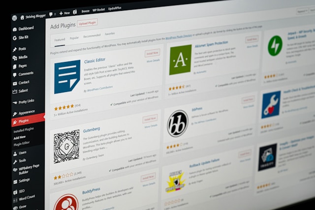 Antahost-Cara Pasang Plugin WordPress untuk Optimalkan Website Anda