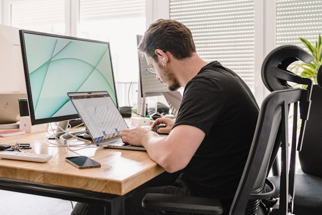 Antahost-Temukan solusi digital bisnis modern untuk meningkatkan efisiensi, produktivitas, dan pertumbuhan usaha Anda. Gunakan strategi digital terbaik bersama AntaHost .