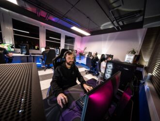 Antahost-Paket Hosting dan Domain Murah Berkualitas di Antahost